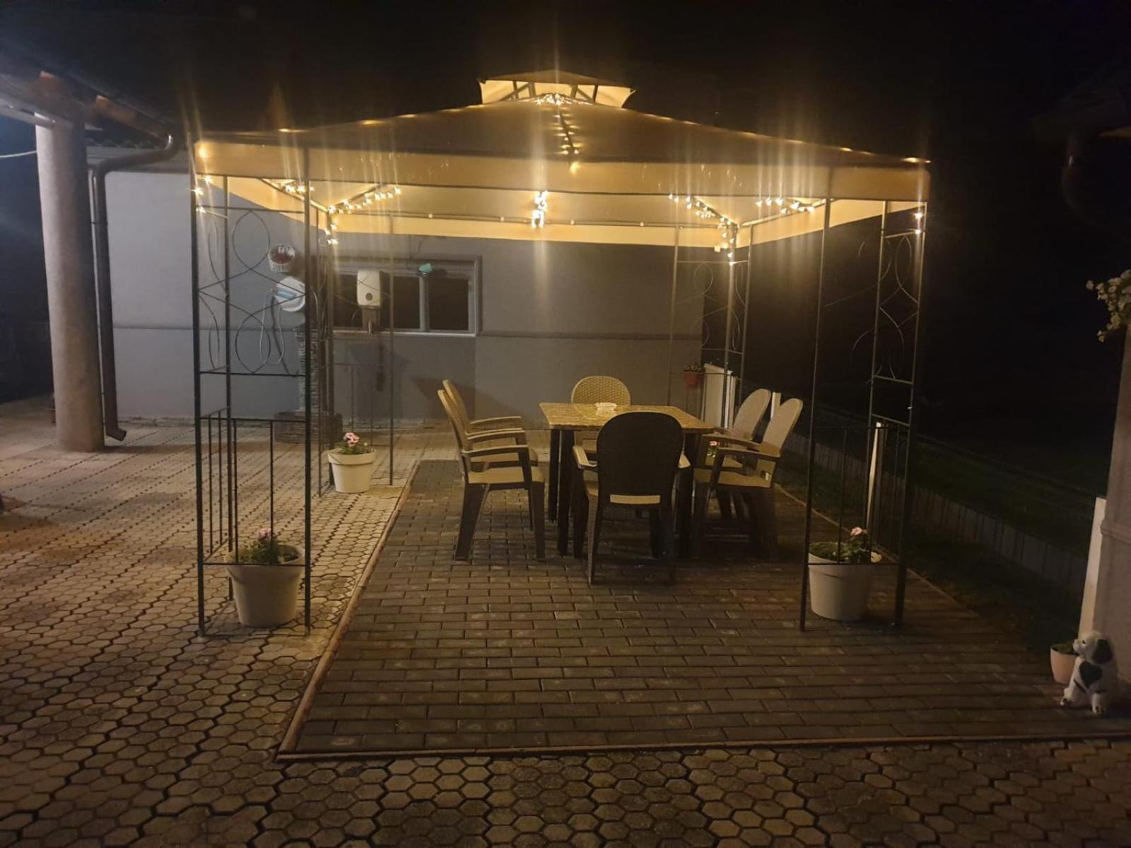 Apartman Sofia Zupanja Εξωτερικό φωτογραφία